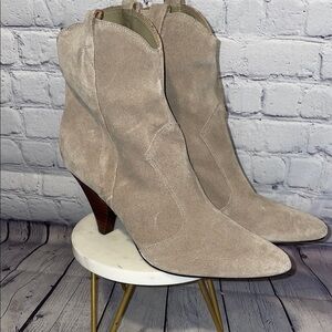 Marc Fisher Suede Heeled Boots in Taupe NWT no box Sz 10M